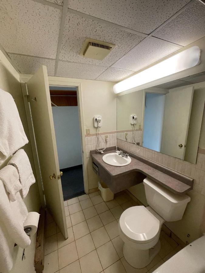 6032 Persepolis Inn Niagara Falls Ngoại thất bức ảnh